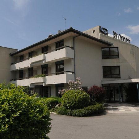 Hotel 4C Клюз Екстер'єр фото